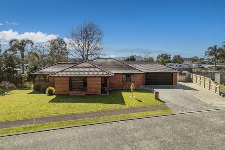 Photo of property in 13 Cobham Lane, Whitianga, 3510