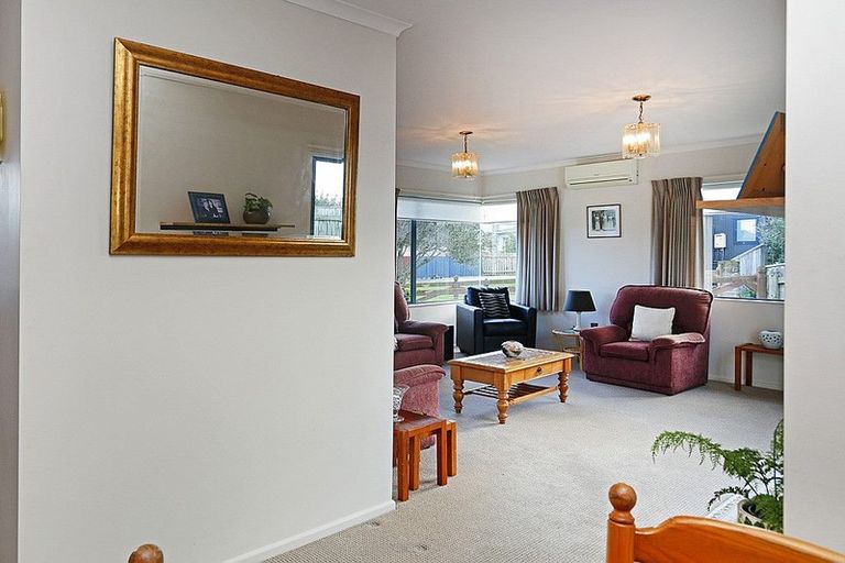 Photo of property in 20 Pohutukawa Drive, Opunake, 4616