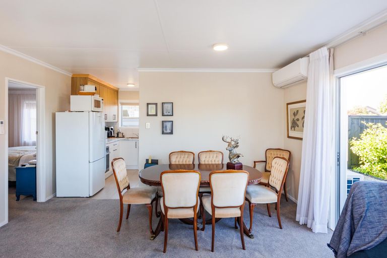 Photo of property in 1/297 Ruahine Street, Terrace End, Palmerston North, 4410