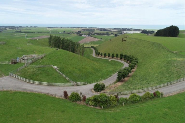 Photo of property in 131 Georgetown-pukeuri Road, Pukeuri, Oamaru, 9494