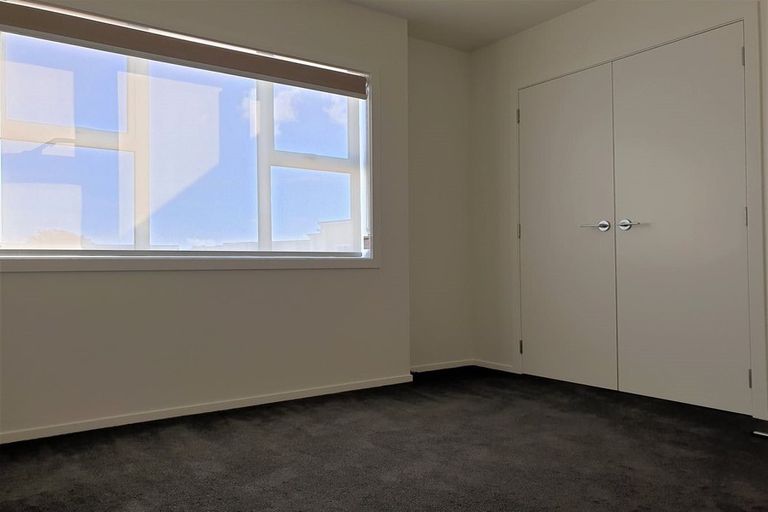 Photo of property in 49 Mcgrath Way, Taita, Lower Hutt, 5011