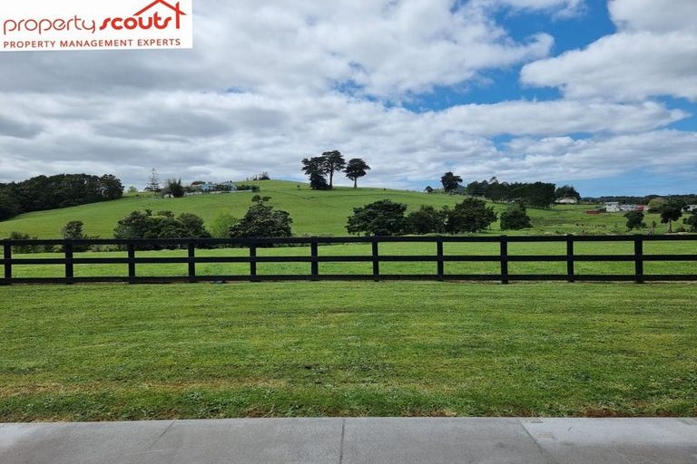 Photo of property in 105 Wairau Drive, Tikipunga, Whangarei, 0112