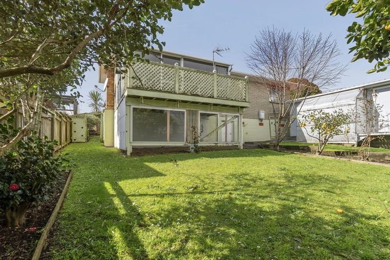 Photo of property in 7 Silby Street, Waitara, 4320