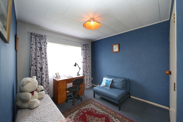 Photo of property in 10 Martin Dale, Raureka, Hastings, 4120