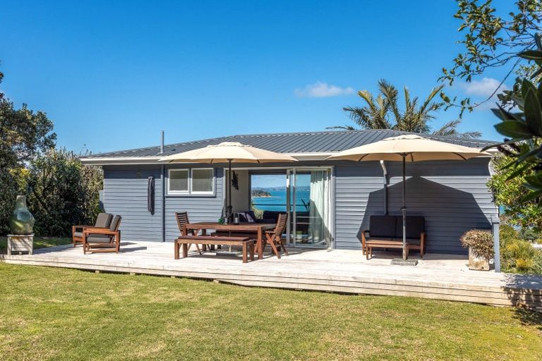 Photo of property in 7 Tetley Road, Surfdale, Waiheke Island, 1081
