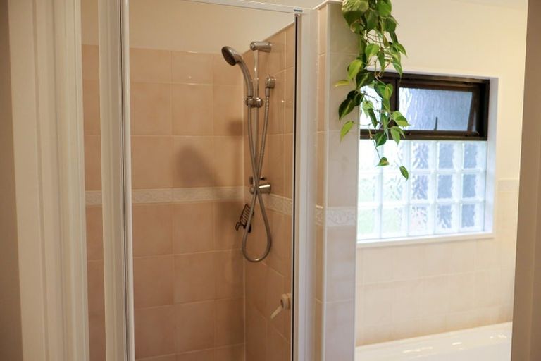 Photo of property in 18 Ander Place, Takapuna, Auckland, 0622