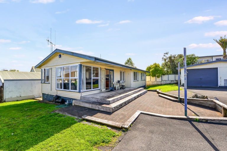 Photo of property in 142 Tuhikaramea Road, Dinsdale, Hamilton, 3204