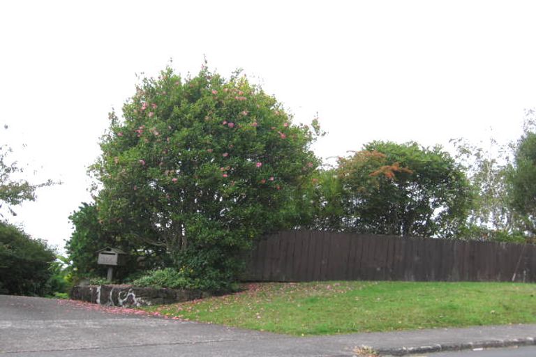 Photo of property in 165 Glengarry Road, Glen Eden, Auckland, 0602