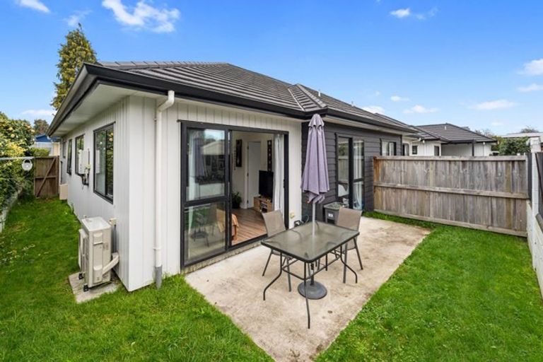 Photo of property in 4/5 Camden Place, Pukete, Hamilton, 3200