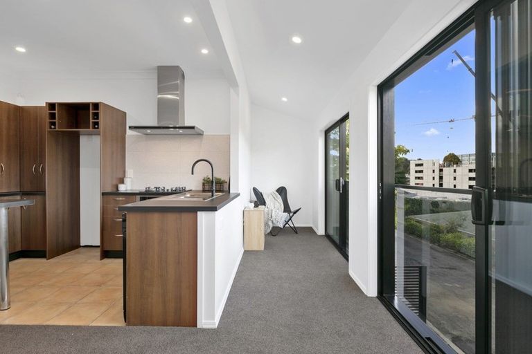 Photo of property in 82b Fourth Avenue, Tauranga, 3110