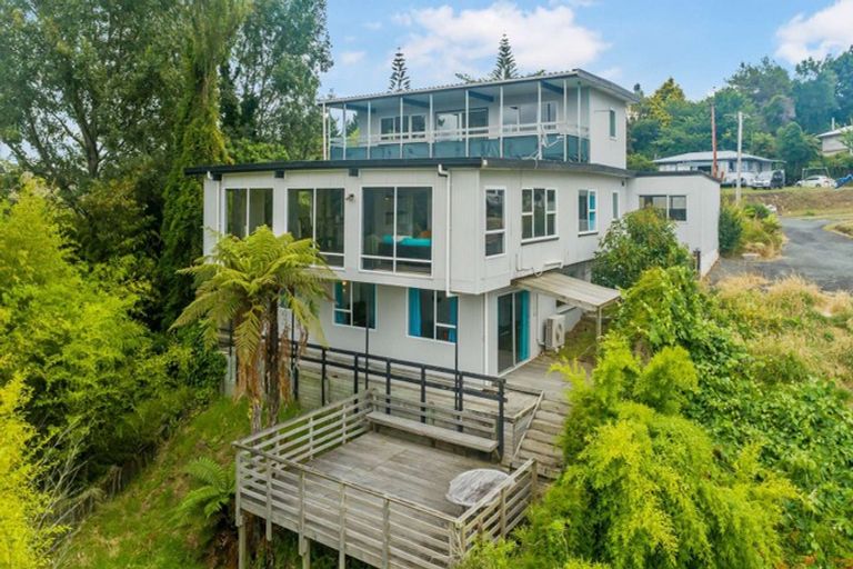 Photo of property in 39 Mountain Road, Western Heights, Rotorua, 3015