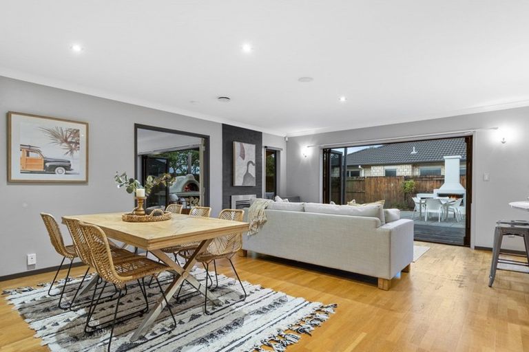 Photo of property in 10 Koro Mews, Papamoa Beach, Papamoa, 3118