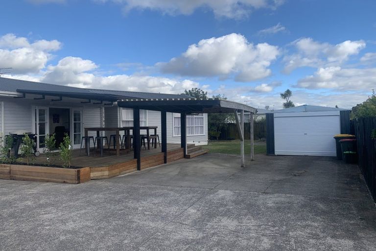 Photo of property in 1/20 Gossamer Drive, Pakuranga Heights, Auckland, 2010