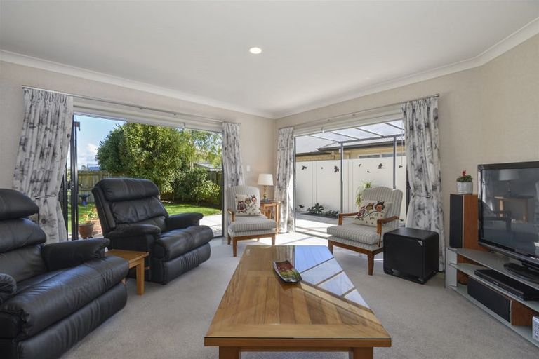 Photo of property in 6 Highlander Place, Welcome Bay, Tauranga, 3112