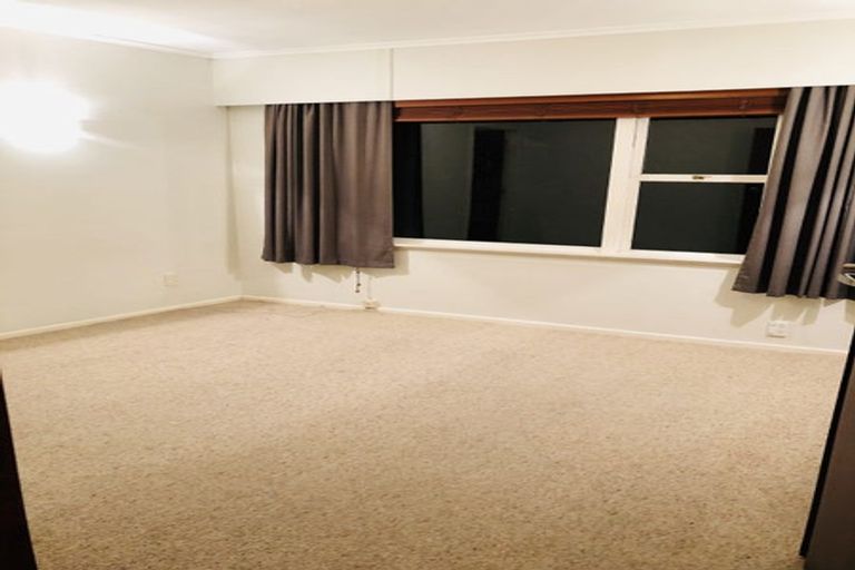 Photo of property in 27 Mahara Avenue, Birkenhead, Auckland, 0626