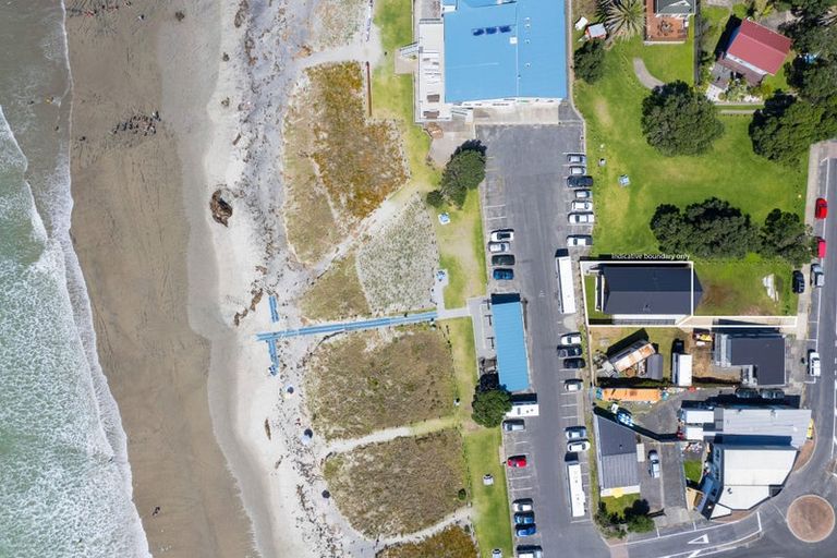 Photo of property in 10b Beach Road, Waihi Beach, 3611