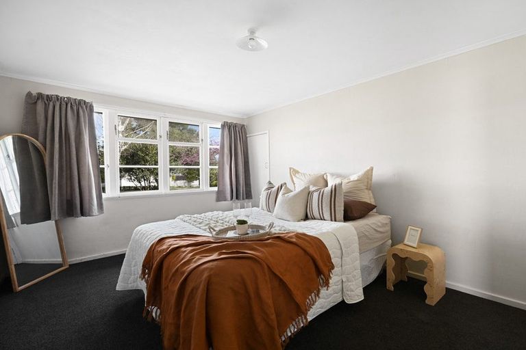 Photo of property in 50 Sare Crescent, Fairfield, Hamilton, 3214