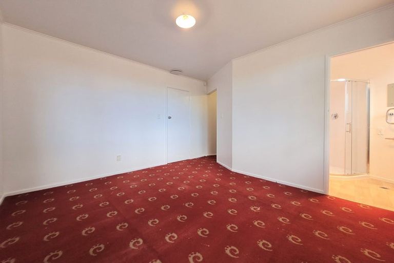 Photo of property in 9 Von Sturmer Street, Mangere East, Auckland, 2024