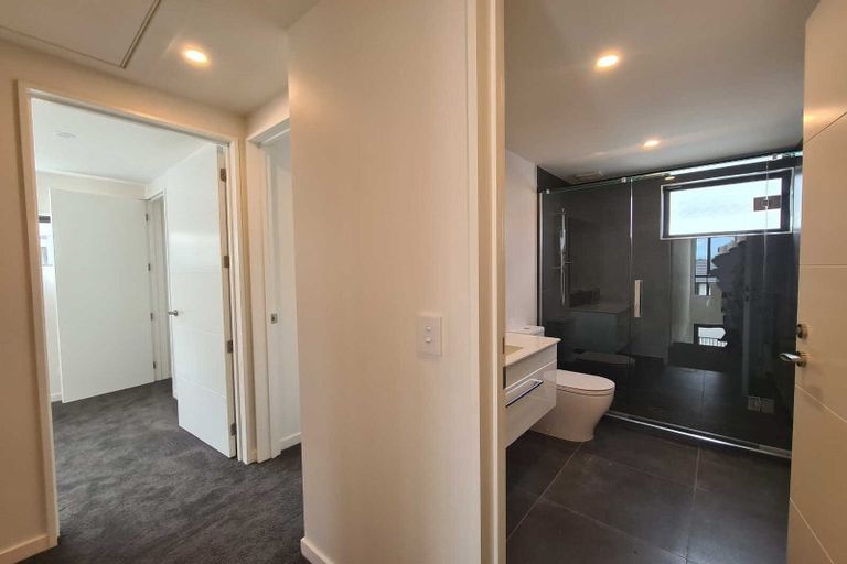 Photo of property in 8/6 Skibbereen Drive, Halswell, Christchurch, 8025