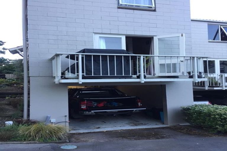 Photo of property in 24 Cottleville Terrace, Thorndon, Wellington, 6011