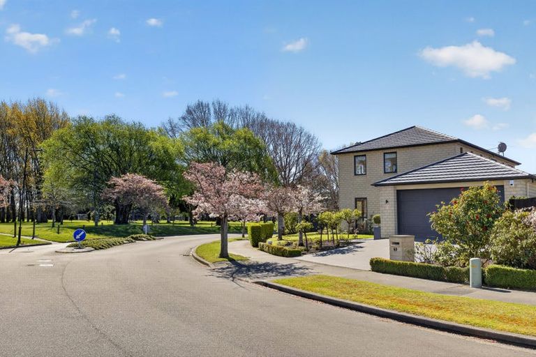 Photo of property in 49 Skyedale Drive, Harewood, Christchurch, 8051