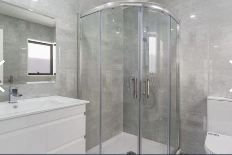 Photo of property in 127b Russell Road, Manurewa, Auckland, 2102