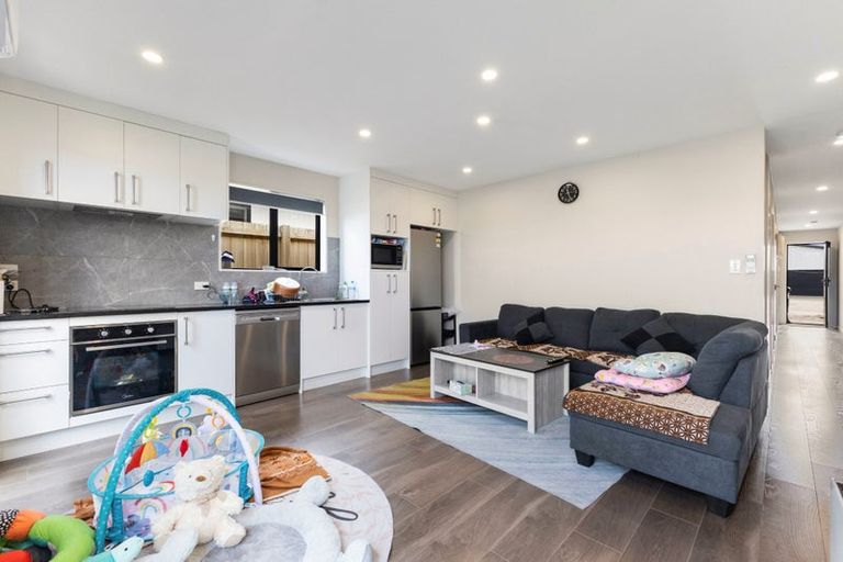 Photo of property in 4b Karihi Road, Karaka, Papakura, 2113
