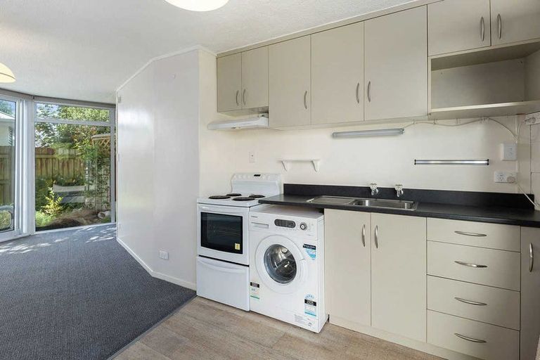 Photo of property in 3/13 Forbes Street, Sydenham, Christchurch, 8023