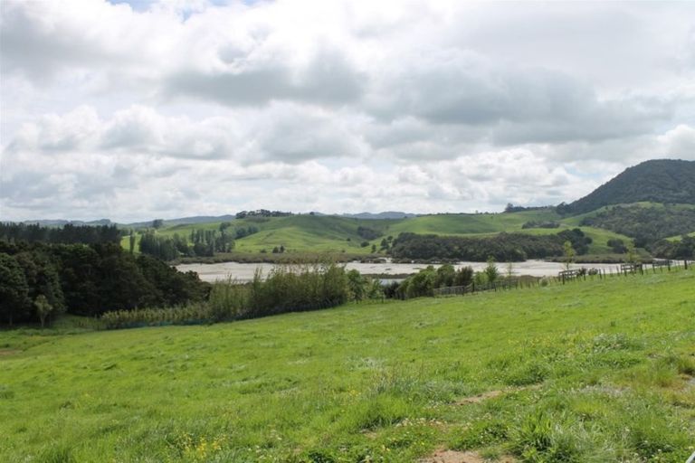 Photo of property in 105 Jumna Road, Maungaturoto, 0587