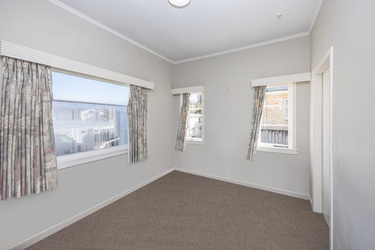 Photo of property in 15 Carey Street, Maeroa, Hamilton, 3200