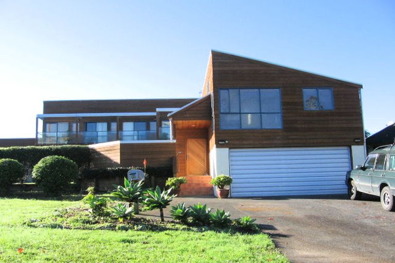 Photo of property in 35 Landing Drive, Albany, Auckland, 0632