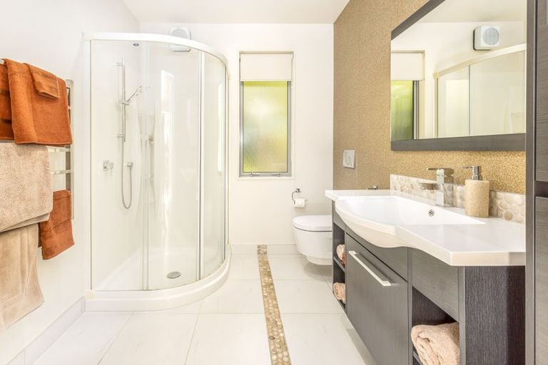 Photo of property in 124 Maui Pomare Road, Nikau Valley, Paraparaumu, 5032