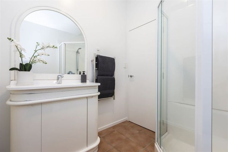 Photo of property in 16 Ngahere Street, Fendalton, Christchurch, 8041