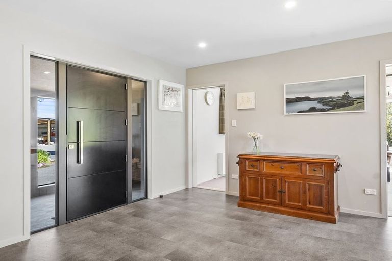 Photo of property in 300 Tirohanga Road, North Taieri, Mosgiel, 9092