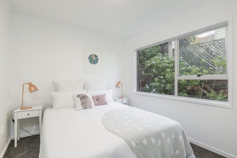 Photo of property in 1/15 Simon Ellice Drive, Bayview, Auckland, 0629