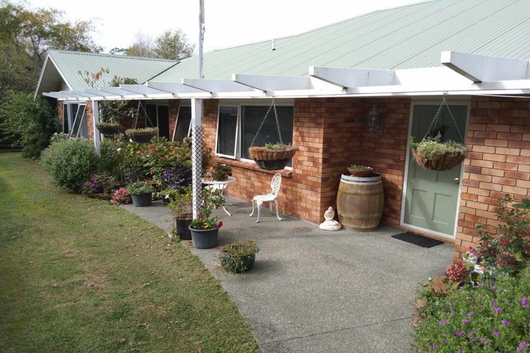 Photo of property in 11 Te Pahi River Drive, Paparoa, Maungaturoto, 0583