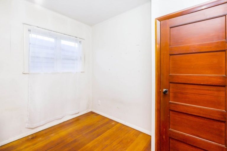 Photo of property in 869a High Street, Boulcott, Lower Hutt, 5011