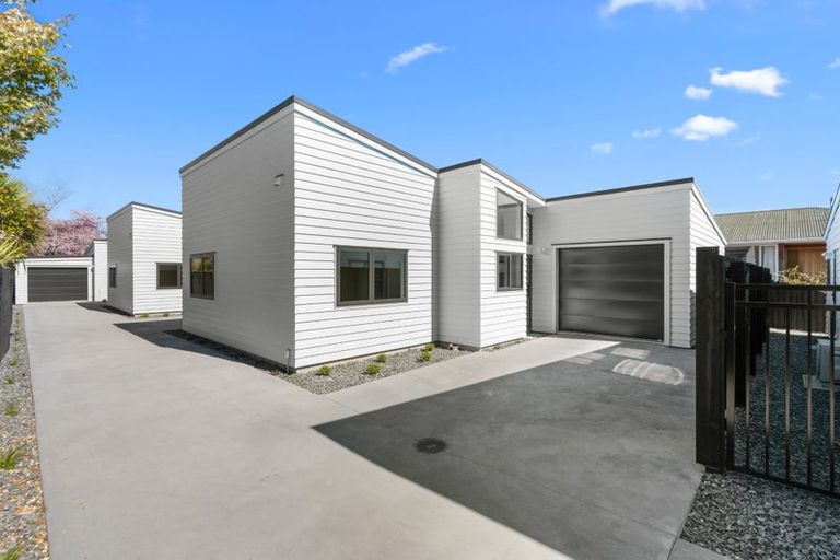 Photo of property in 59 Staveley Street, Avonhead, Christchurch, 8042