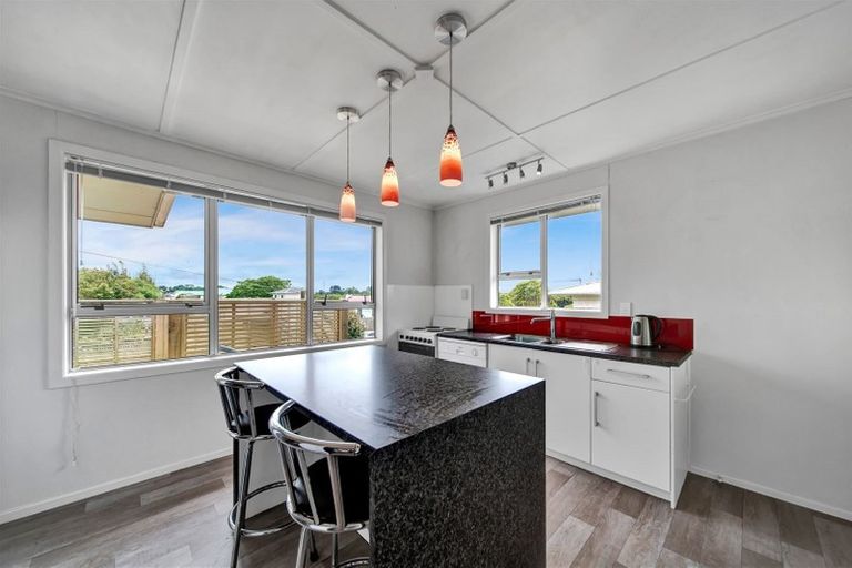 Photo of property in 49 Antonio Street, Stratford, 4332