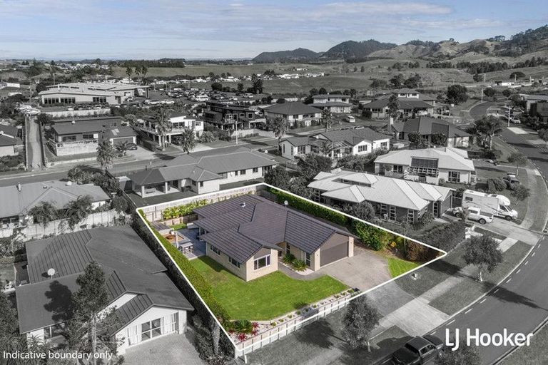 Photo of property in 29 Browns Drive, Waihi Beach, 3611