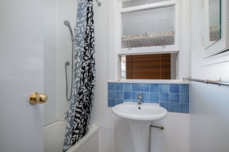 Photo of property in 56 Graham Road, Inner Kaiti, Gisborne, 4010