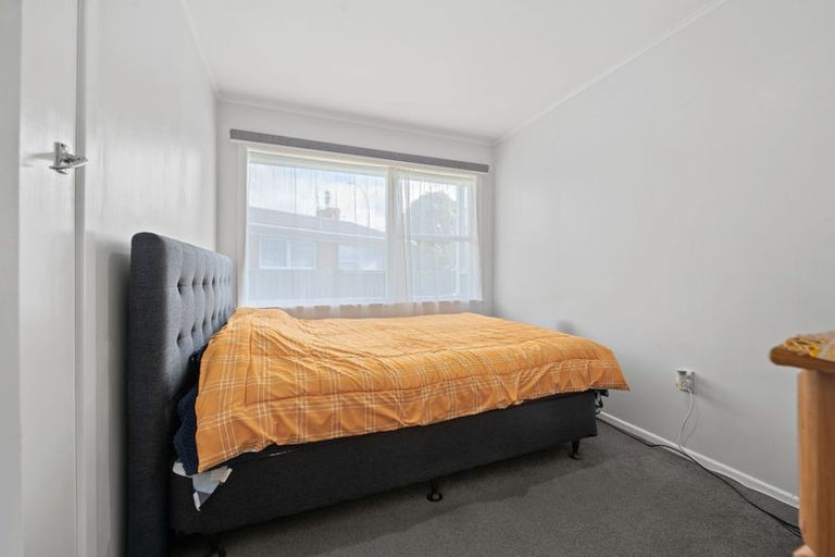 Photo of property in 53 Collins Road, Melville, Hamilton, 3206