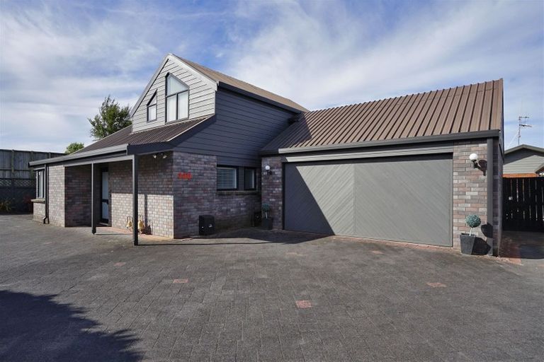 Photo of property in 32b Ashley Street, St Andrews, Hamilton, 3200