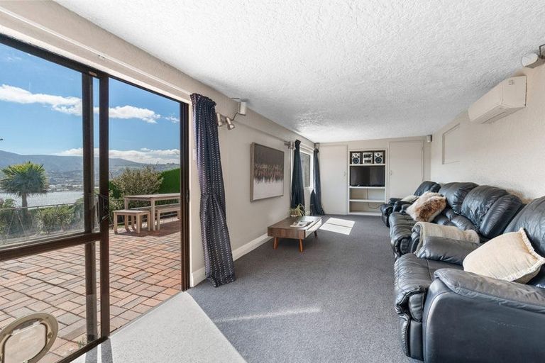 Photo of property in 103 Larnach Road, Vauxhall, Dunedin, 9013