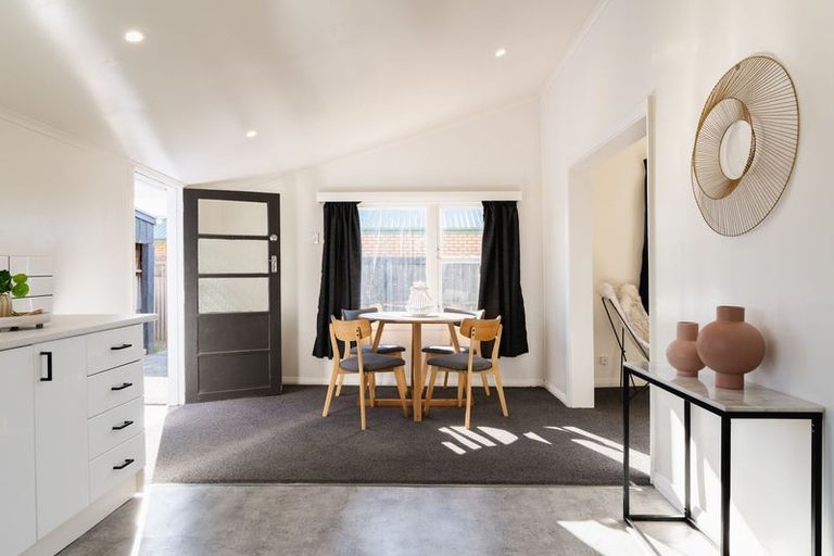 Photo of property in 116c Argyle Street, Mosgiel, 9024