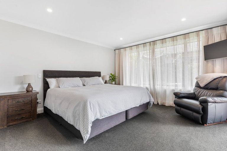 Photo of property in 8 Benmore Crescent, Pyes Pa, Tauranga, 3112