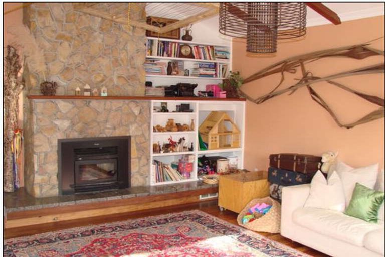 Photo of property in 5 Ratadale Road, Reikorangi, Waikanae, 5391