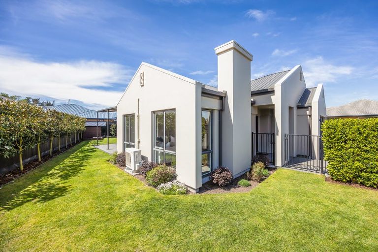 Photo of property in 16 Wilmington Place, Shirley, Christchurch, 8061