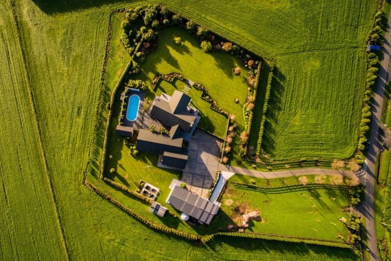 Photo of property in 282 Turangi Road, Tikorangi, Waitara, 4383