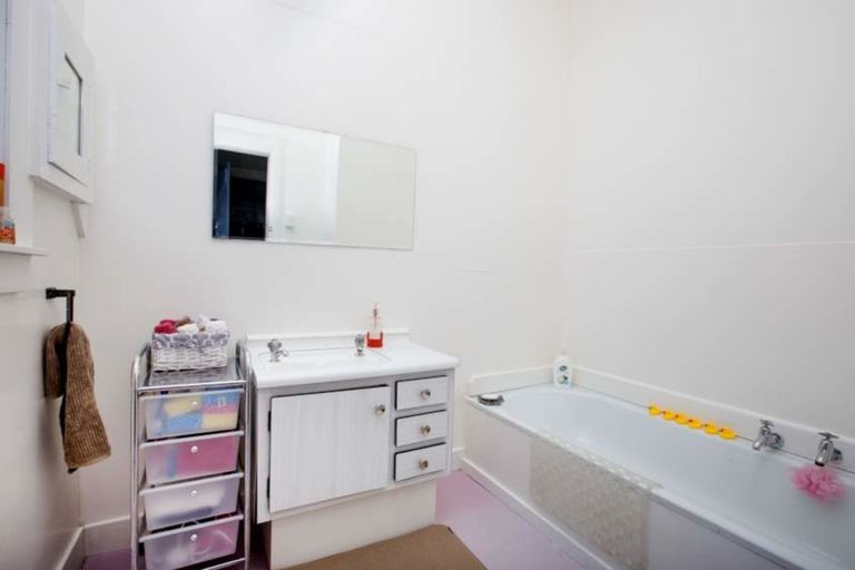 Photo of property in 70 Biddle Road, Wellsford, 0973